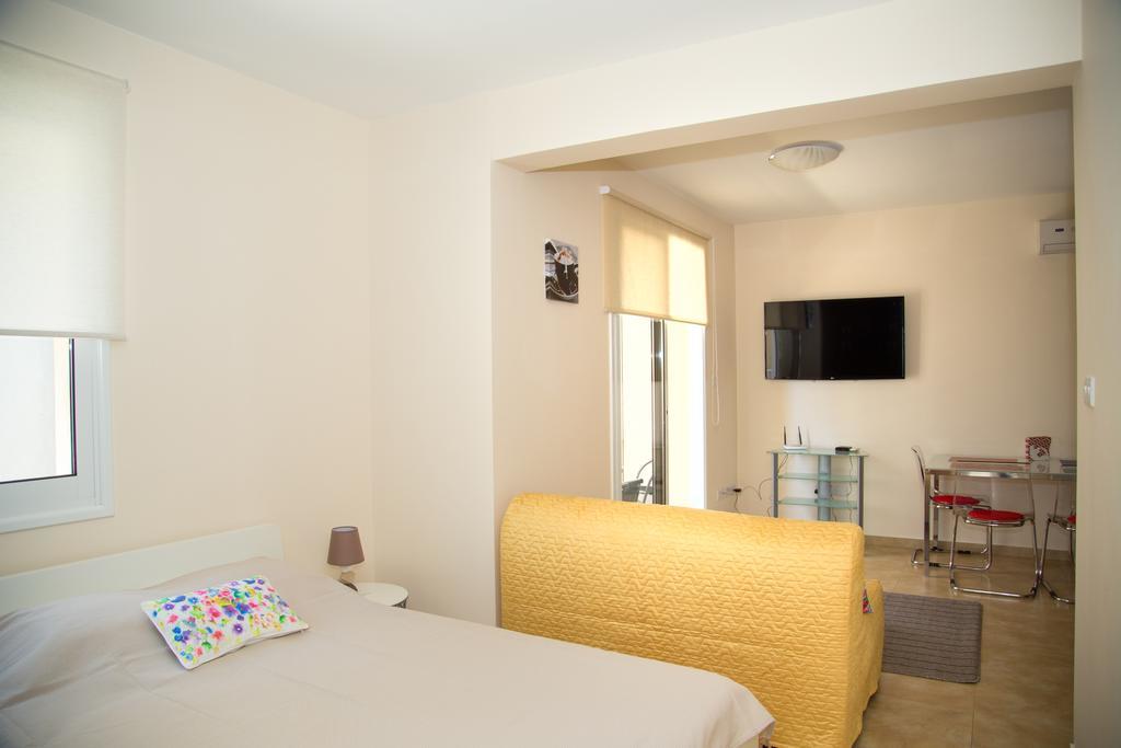 Frida Apartments Limassol Zewnętrze zdjęcie