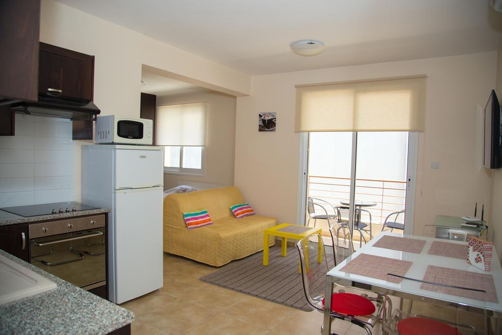 Frida Apartments Limassol Zewnętrze zdjęcie